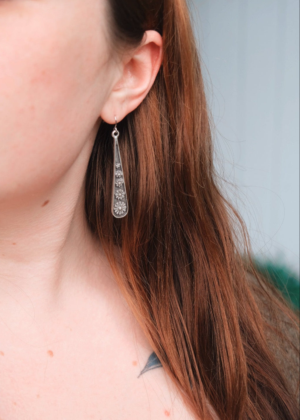 Retro Flower Drop Earrings
