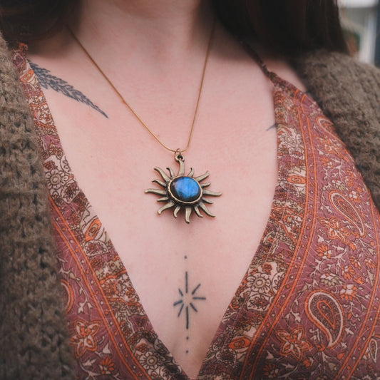 Labradorite Full Sun Necklace