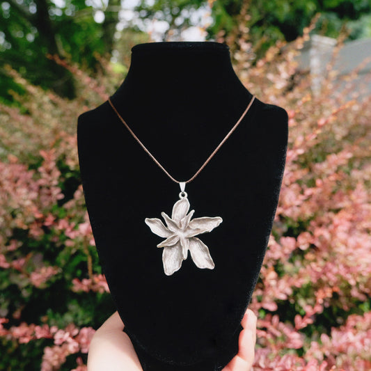 Flower Necklace